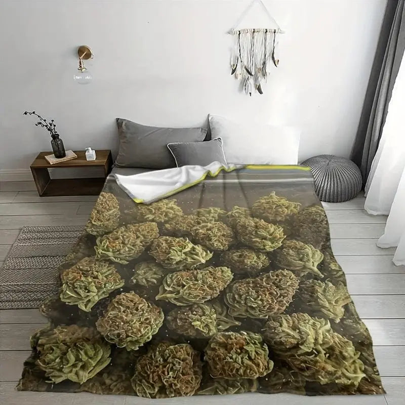 Dank Weed Bud Theme Blanket Soft Funny Throw Blanket Cozy Lightweight Plush Portable Cover Blanket for Sofa,Warm Gift for Birthday,Christmas,Multiple Blanket