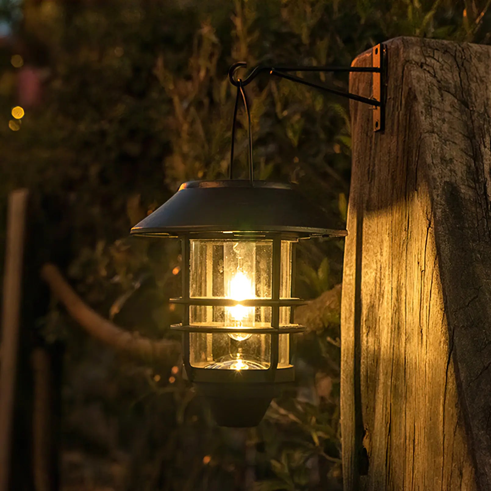 Summervibes，2 Pack Solar Wall Lantern Lights Outdoor, IP65 Waterproof Solar Powered Hanging Lights with Tungsten Filament Bulb, Dusk to Dawn Auto On/Off Solar Sconce Lights for Porch, Fence, Wall, Patio Deco